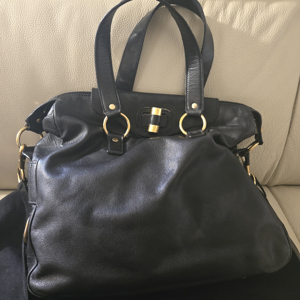 Yves Saint Laurent Muse Messenger Bag